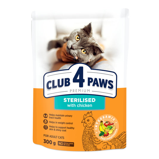 CLUB 4 PAWS Premium Sterilizált Macskáknak Csirkés Száraz Macskaeledel 300 g